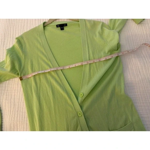 Gap Womens Lime Green V-Neck Longline Button Front Cardigan Sweater Size S - Picture 5 of 6